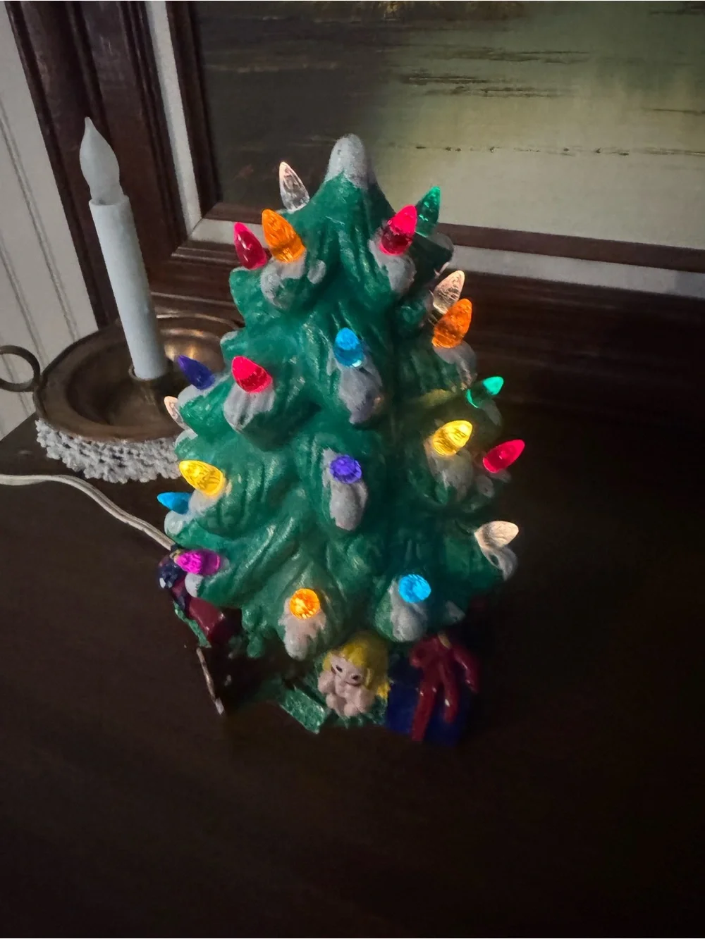 Vintage 1970s Ceramic Christmas Tree – 9” – Complete with Light & All Peg Lights